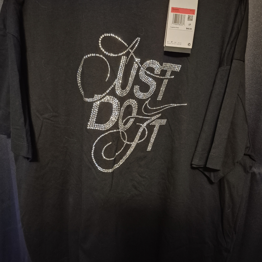 Nike Black Tee with Silver Graphic